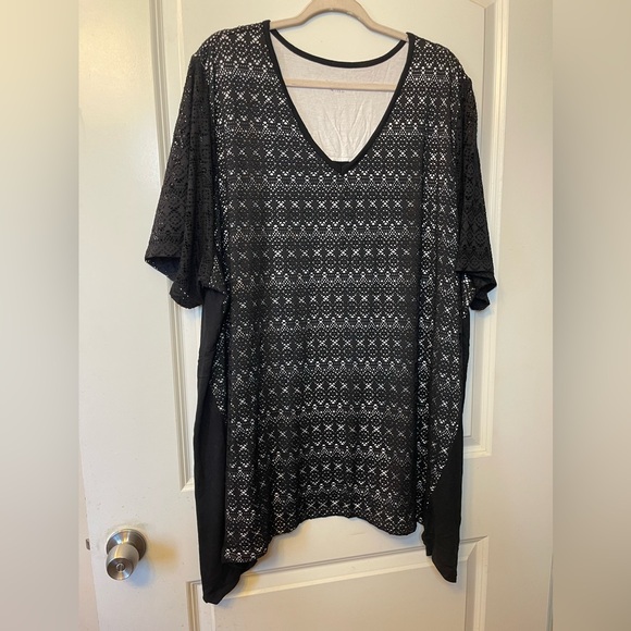 Catherines Tops - Catherines Mesh/Lace Overlay Top